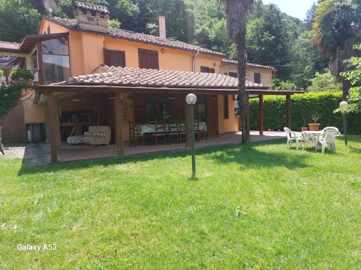 Ferienwohnung Al Lago Nel Verde Piediluco Exterior foto
